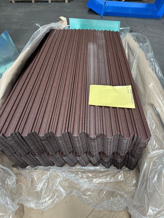 Producător de șapcă metalica