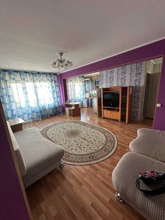 Продам 3-х ком. квартиру Центр