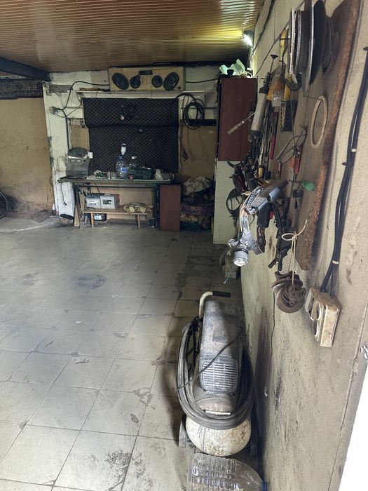 Сдам гараж в районе шанхая