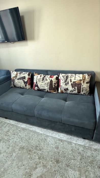 Продам очень срочно диван