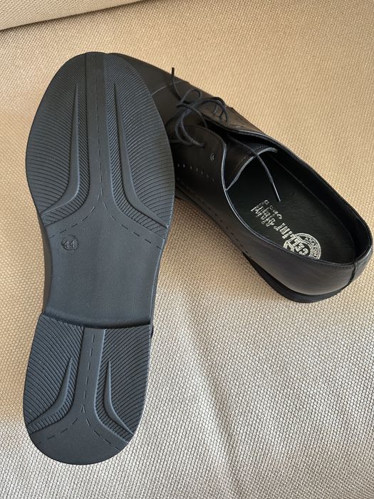 Продается мужская обувь