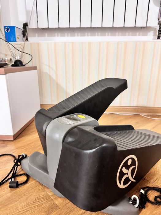 Фитнес тренажер