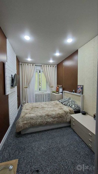 ЮНУСАБАД 15  2 в 3 \1\4 м.ТУРКЕСТАН Продается квартира