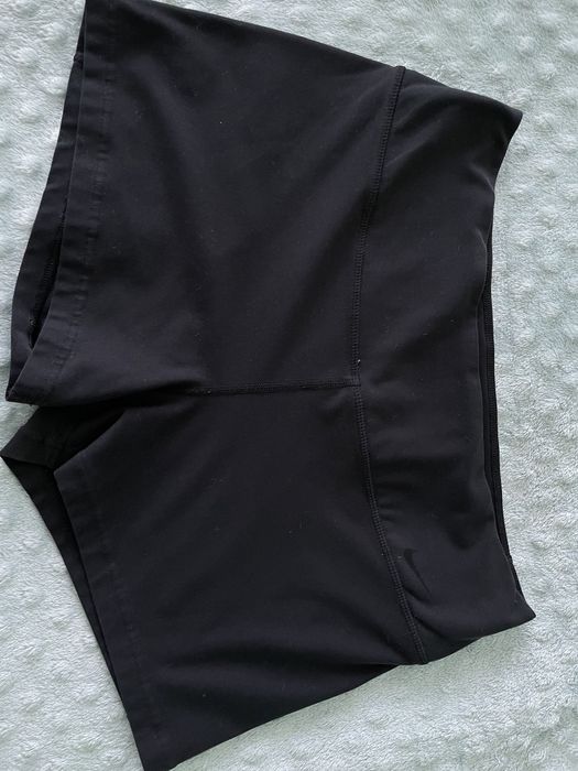 Къси гащи, Nike