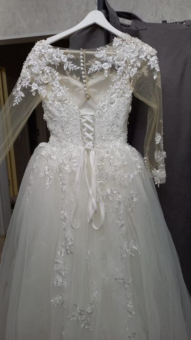 Продается свадебное платье