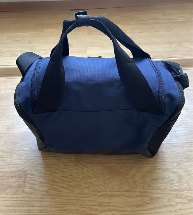 Geanta sport Nike bleumarin