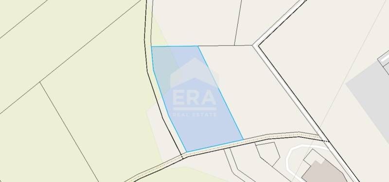 Голям парцел  на пътя Хасково – Болярово