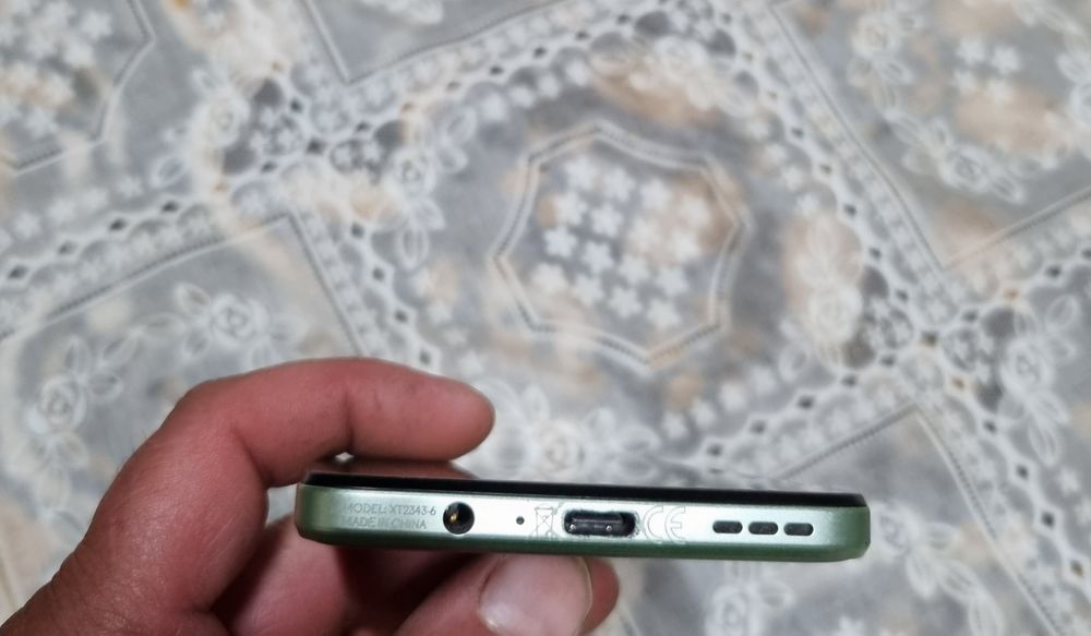 Motorola G 54 5g  като нова.