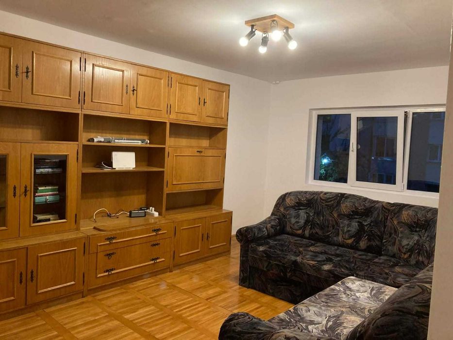 Apartament de inchiriat