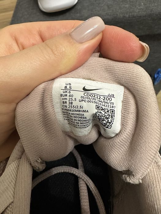 Обувки nike дамски