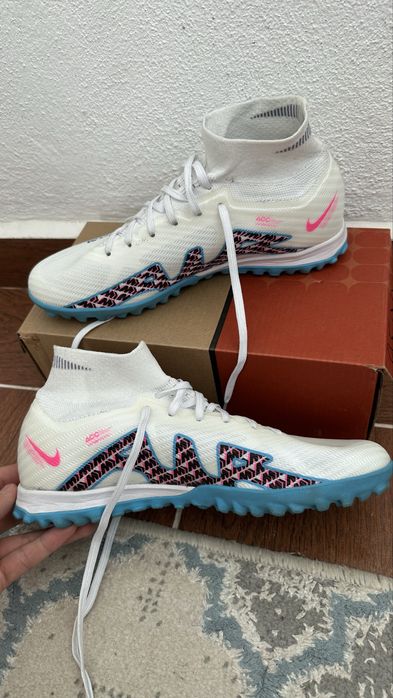 Сороконожки Nike Air zoom