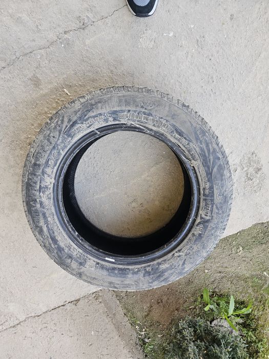 Продам шину 215/60/16