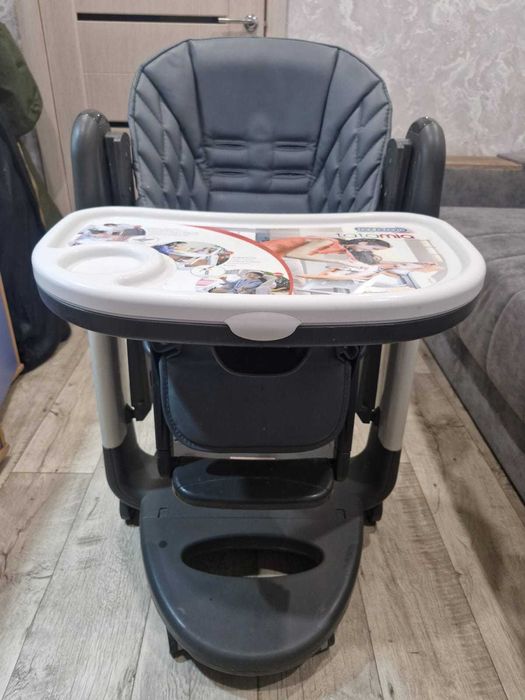 Стульчик для кормления Peg Perego Tatamia