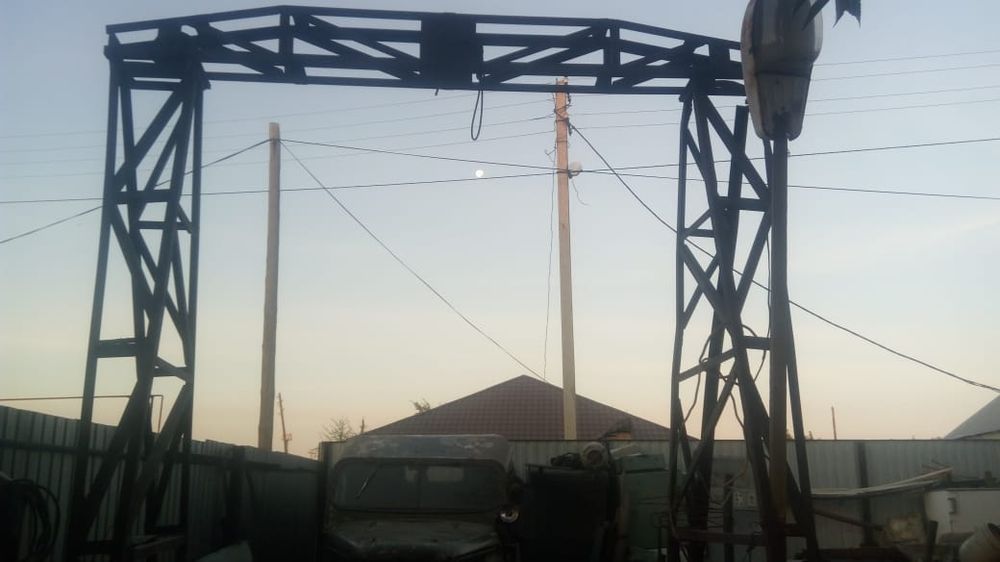 Продам козловой подъемник (балка)