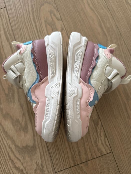 Кроссовки размер 31