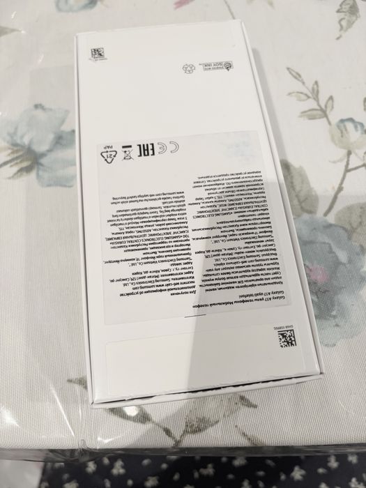 Продам samsung galaxy A17