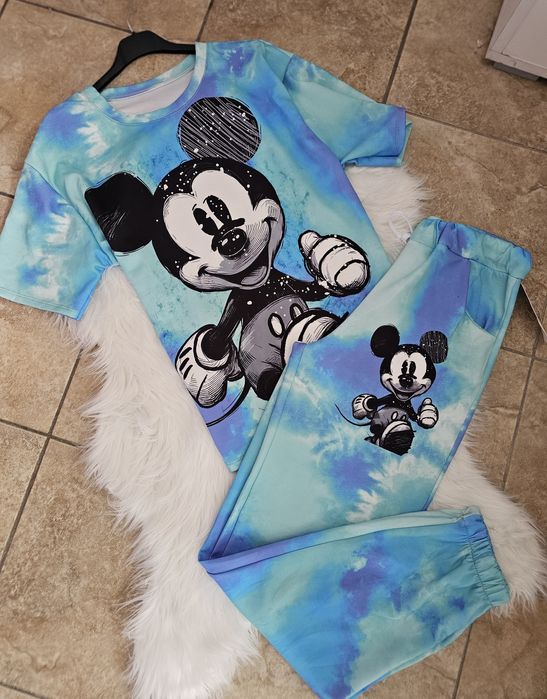 Дамски комплекти