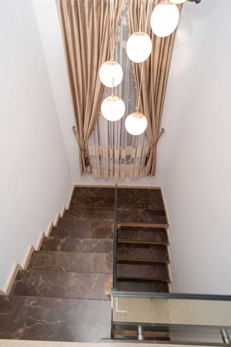 Vilă Exclusivista Breazu-244.4mp-Mobilata.Direct de la proprietar.