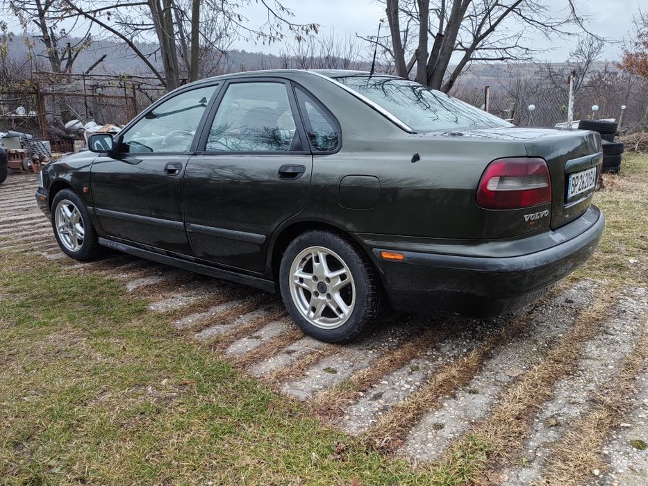Волво с40, бензин / метан