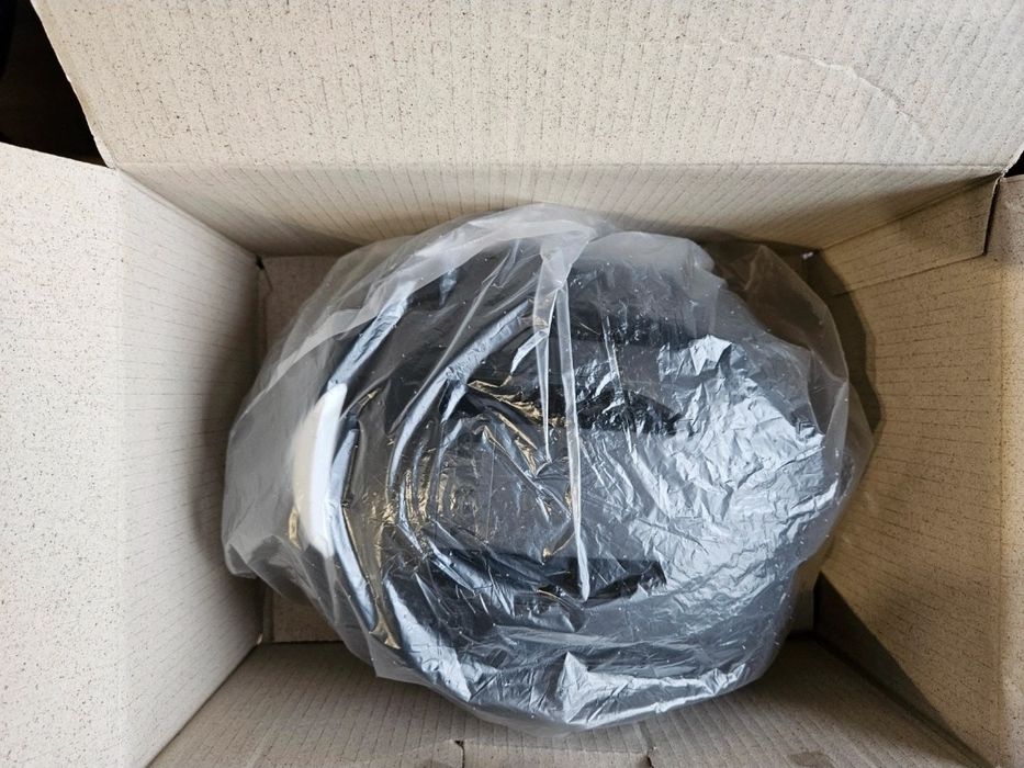 Vând casca led Uvex 56 cm mărimea S