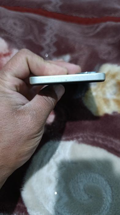 Oppo a38 128 taligi siroshni sotaman holat yaxshi
