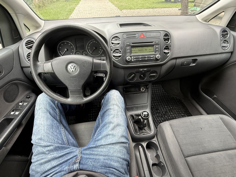 VW Golf 5 1.4 Benzina