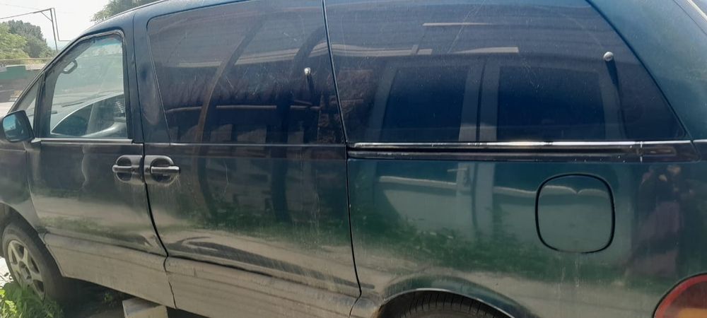 Продам машину TOYOTA