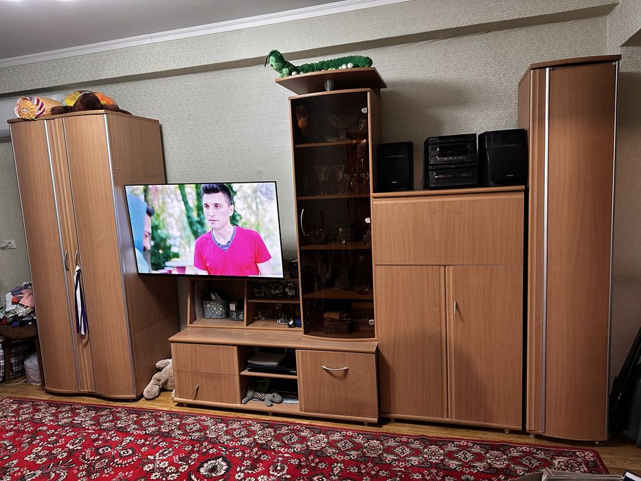 Отдам стенку для гостиной