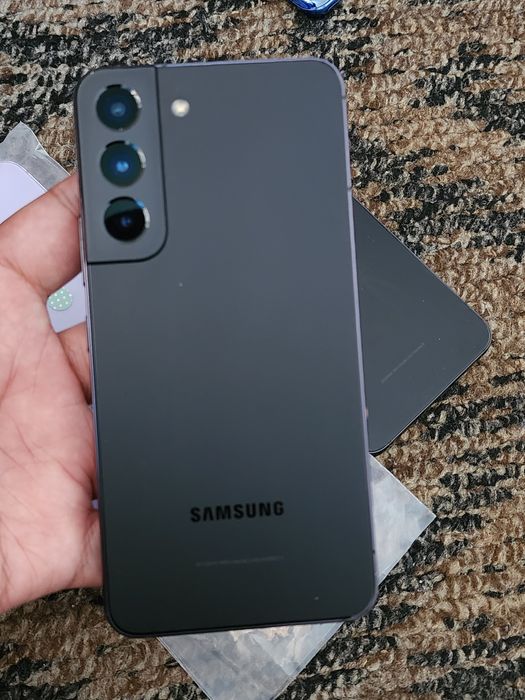 Samsung  S22 5G 8/256gb