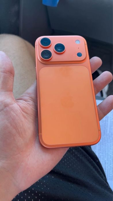 Iohone 17 pro 256gb