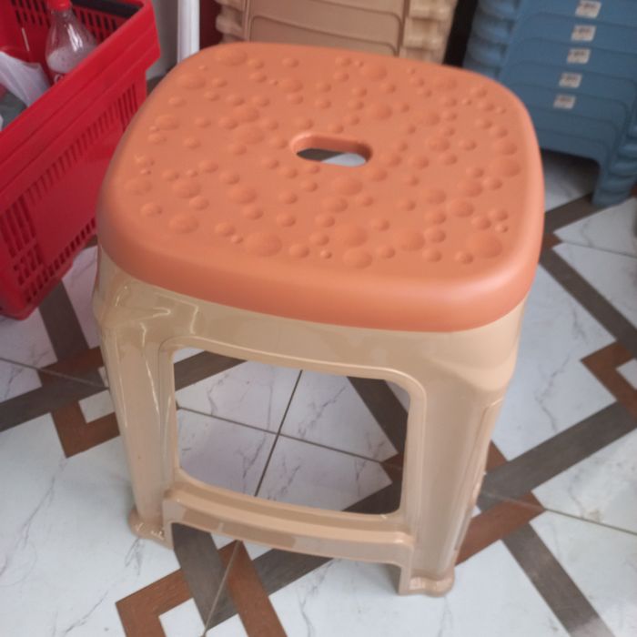 Стулья для дома и сада