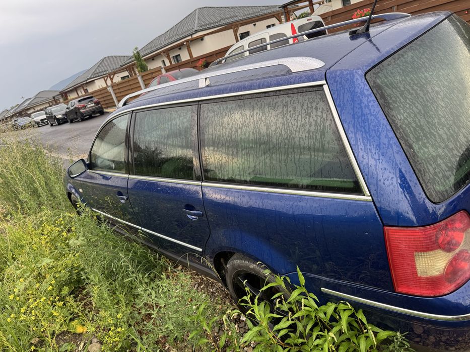 VOLKSWAGEN Passat 2002 — imagine 2