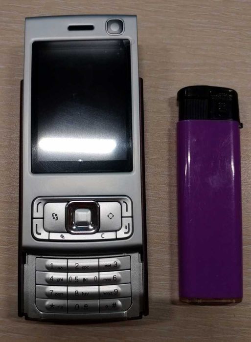 Малък телефон слайдер N95 Pro две сим карти запис на разговори