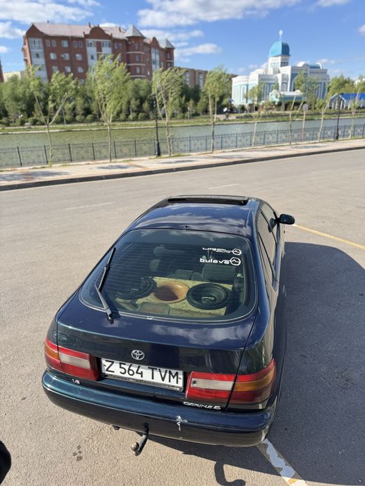 Продам Toyota Carina E