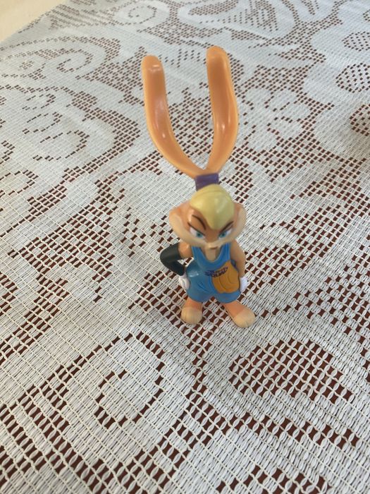 Фигурки от пластмаса