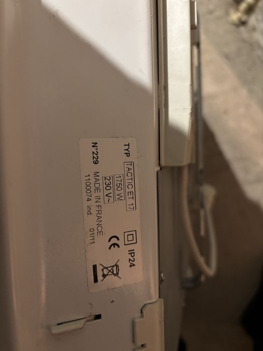 Конвектор Airelec Tactic 1750W