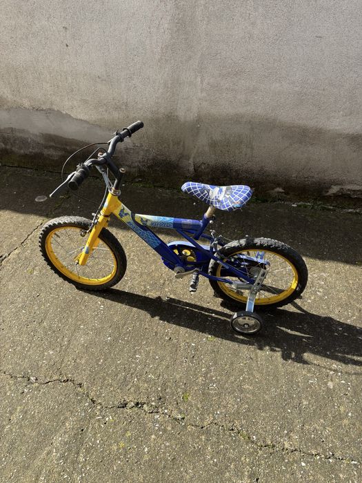 Детско колело с помощни колела