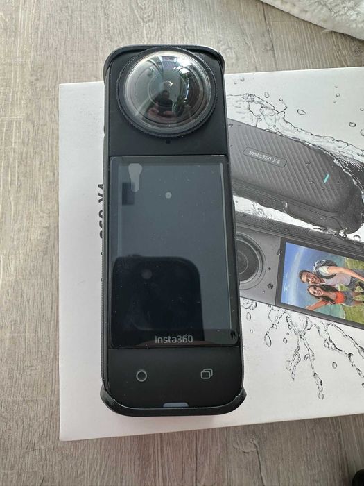 Insta 360 x4 cu accesorii