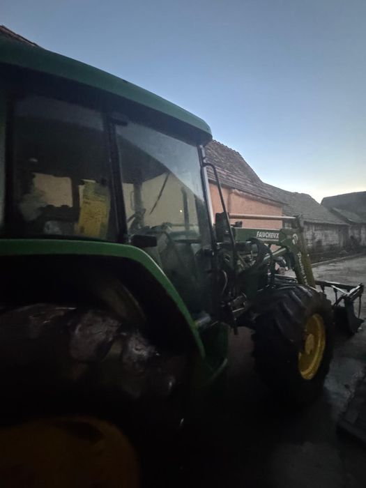 Vand Tractor John Deere 6110