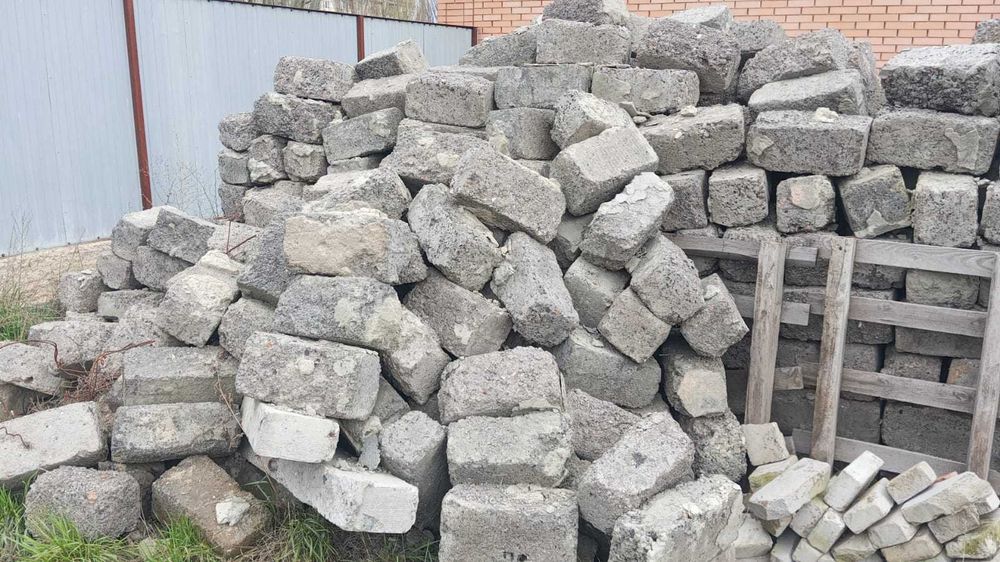 Продам шлакоблок б.у