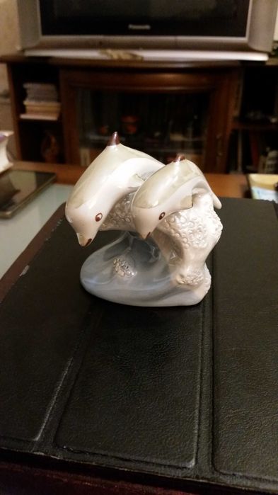 Статуэтка Фарфор Дельфины