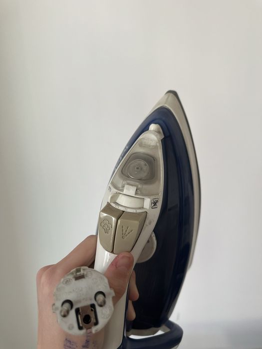Tefal утюг в хорошем состояний