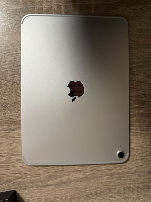 iPad 11 (2025) | 128GB | Cellular (5G) | Сив | + Подаръци