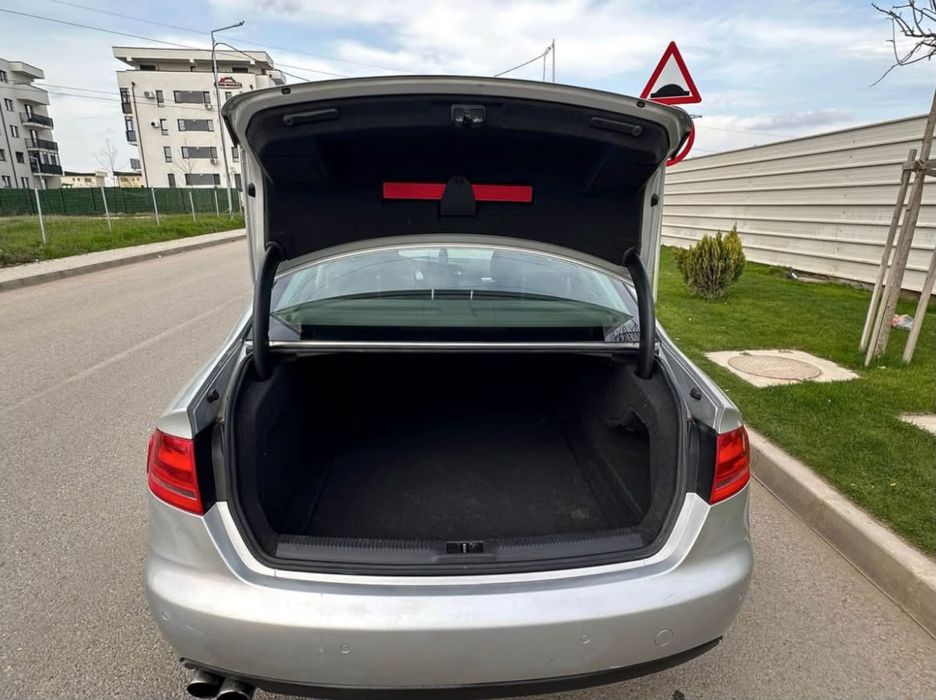 Audi A4 B8 berlină, Euro 4 an fabricație 2009