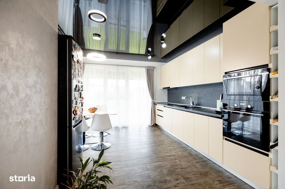 Casă modernă cu etaj – Zona Westfield
