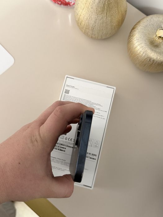 vand iphone 15 pro max impecabil