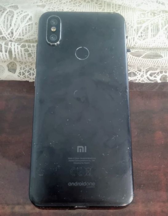 .Телефон. Mi-A2.