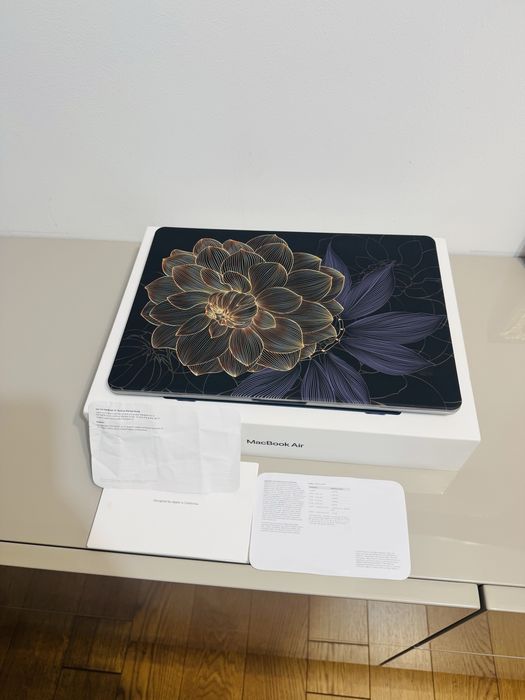 MacBook Air 15-Inch M3 16GB RAM  Impecabil