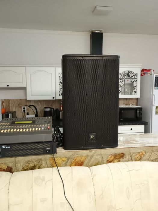 Boxe Electrovoice ELX115, amplificator E800 , mixer digital Yamaha
