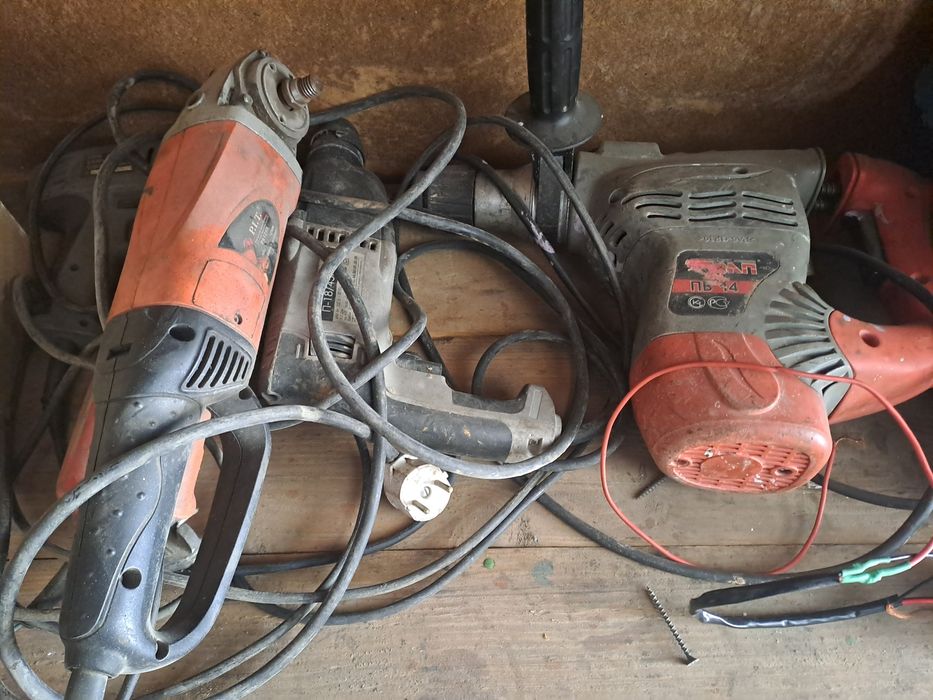 Продам электроинструменты